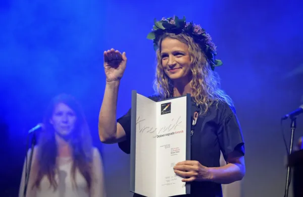 Bronja Žakelj