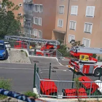 Zagorelo v stanovanju bloka na Cesti na Markovec