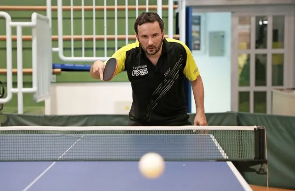 Slovenskemu namiznoteniškemu igralcu Bojanu Tokiću se ni 
uspelo uvrstiti v četrtfinale evropskih iger v Minsku. 