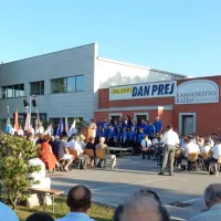 Program so oblikovali  Protokolarni orkester slovenske policije, 
Mešani pevski zbor Divača in učenci OŠ 
dr. Bogomirja Magajne Divača.