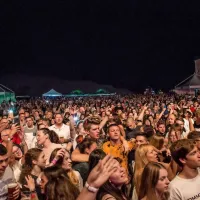 Koncertno prizori&scaron;če na Bivju uspe&scaron;no prestalo krst