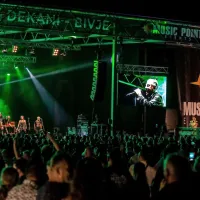Koncertno prizori&scaron;če na Bivju uspe&scaron;no prestalo krst
