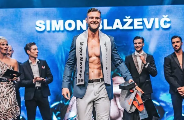 Zmagovalno lento 11. sezone Mistra Slovenije si je nadel Simon 
Blažević.