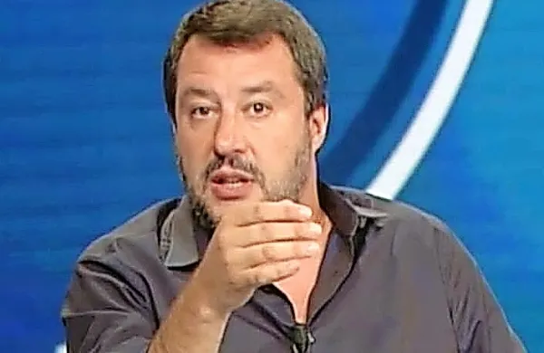 Italijanski notranji minister Matteo Salvini ob meji s Slovenijo 
napoveduje dodatne ukrepe.