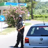 Oborožen rop v Adrii Ankaran