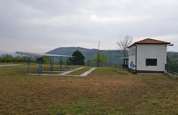 Hrup s strelišča v Srgaših pod Šmarjami moti bližnje krajane, ki 
menijo, da bi zanj lahko našli primernejšo lokacijo. 