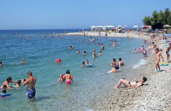 Prej&scaron;nji mesec rekordno najbolj vroč junij