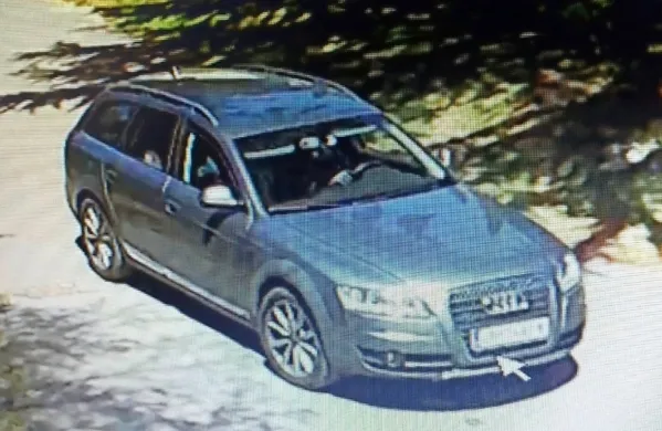 

Policisti prosijo očividce, da jih v primeru kakršnihkoli koristnih 
podatkov o tem, da bi opazili takšno vozilo in več sumljivih oseb 
v dneh pred ropom ali na dan ropa na območju slovenske Istre in 
okolice, čim prej obvestijo.