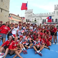 Že 26. Eurofest je svoja vrata uradno odprl s spoznavnim večerom na Ukmarjevem trgu