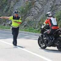 Motoristi v Posočju pod drobnogledom policistov