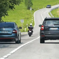 Motoristi v Posočju pod drobnogledom policistov