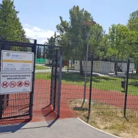 Senca, odeja, prigrizek in pijača? V &scaron;portnem parku na Bonifiki ne!