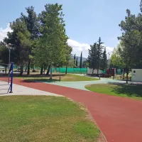 Senca, odeja, prigrizek in pijača? V &scaron;portnem parku na Bonifiki ne!