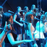 Vokalna ekstaza s Perpetuum Jazzile