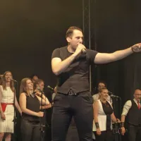 Vokalna ekstaza s Perpetuum Jazzile