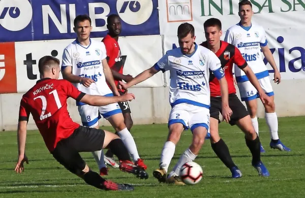 Luka Stepančič (št. 2) bo eden nosilcev Jadranove igre tudi v novi 
sezoni.