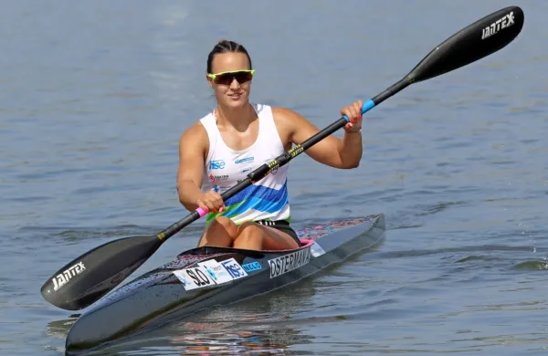 Anja  Osterman, četrta na 200 metrov na evropskih igrah v 
Minsku