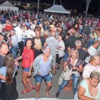 Kalamari in Mediteran preplavili sredi&scaron;če mesta