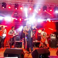 Festival Kanela bar je na plažo pljusknil dozo rock'n'rolla