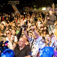 Festival Kanela bar je na plažo pljusknil dozo rock'n'rolla