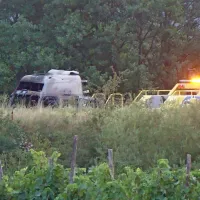 Na hitri cesti Nova Gorica-Razdrto zagorelo tovorno vozilo