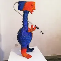 Sanjači niča iz obdelane keramike
