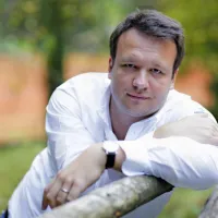 ... in violinist Benjamin Izmajlov bosta jutri nastopila na Gradu 
Kromberk.