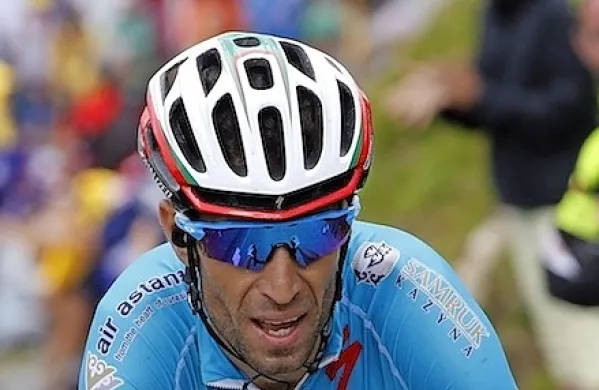 Na cilj na vrh Val Thorensa je prvi prikolesaril Italijan Vincenzo 
Nibali.