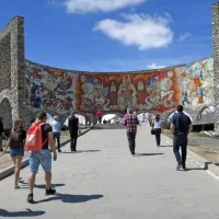 Barvita dežela brez pravih kotov