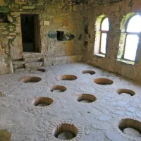 Barvita dežela brez pravih kotov