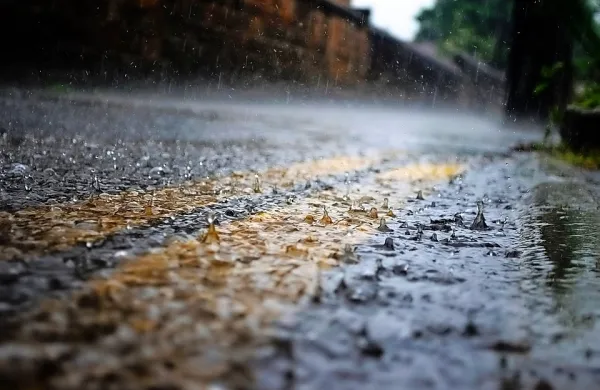 Petkovo neurje povzročalo nev&scaron;ečnosti na jugozahodu države
