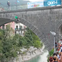 Najhitrej&scaron;a na zvoniku Francozinja in Ljubljančan