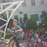 Najhitrej&scaron;a na zvoniku Francozinja in Ljubljančan