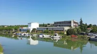 Na območju nekdanje Droge bi rada družina Polič naredila hotel in 
manjše turistične hiške.  