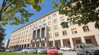 Letos se bodo lotili obnove dotrajane strehe, prihodnje leto pa še  
stavbnega pohištva na mestni hiši.