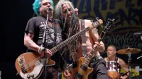 Na Sotočje se bo v četrtek vrnil dober znanec slovenskega 
občinstva, legendarni kalifornijski bend NOFX. 