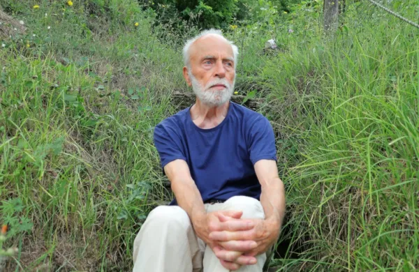 Marjan Tomšič nas je včeraj sprejel v objemu narave, na svojem domu v zaselku Guci pri Vanganelu.  