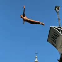 Zmagovalec tudi letos Britanec