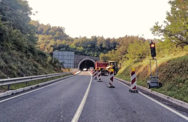 Solkanci bodo končno dočakali tudi protihrupno ograjo na 
obvoznici nad Trgom Marka Plenčiča. 