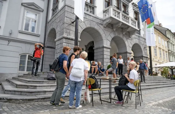 &Scaron;tudentje zahtevajo bolj&scaron;e pogoje za bivanje