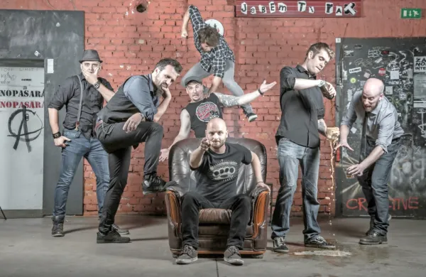 Skupina Happy Ol'Mcweasel bo tudi letos nastopila na koncertu 
Rock Šok.