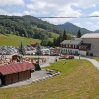 Praznik narave je poskrbel za gnečo na Lokvah