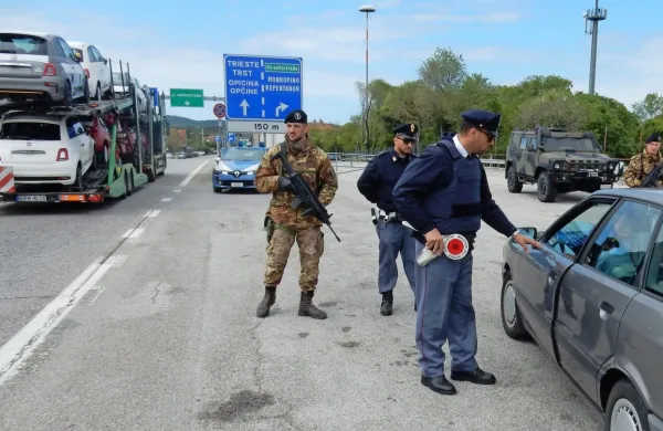 Italijanski orožniki tokrat niso bili uspešni pri ustavljanju na 
ozemlju Italije, zato so lov nadaljevali do Sežane. 