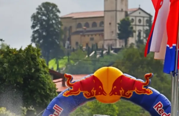 Avtomobilisti so se na Bistriškem še vedno predstavili z atraktivnimi nastopi.