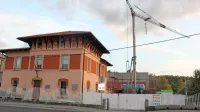V zadnjih desetih letih se je število otrok na podružnični šoli v 
Hruševju, kjer obiskujejo prvih pet razredov, skoraj podvojilo, 
prostorsko stisko pa bo zdaj rešil nadzidek. 