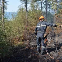 Zagorelo je nad cesto Ajdov&scaron;čina &ndash; Col