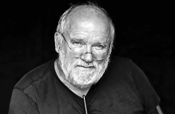 V torek je v 75. letu umrl nemški modni fotograf Peter Lindbergh, 
ki je znan predvsem po dramatičnih črno-belih portretih.