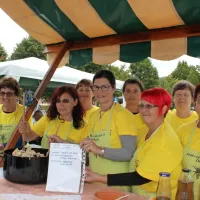 Na svetovnem festivalu pojedli več tisoč porcij praženega krompirja