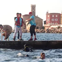 Neptun krstil 45 novincev