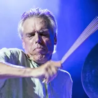 Delavnico bo letos vodil bobnar  Gerry Hemingway iz ZDA. 